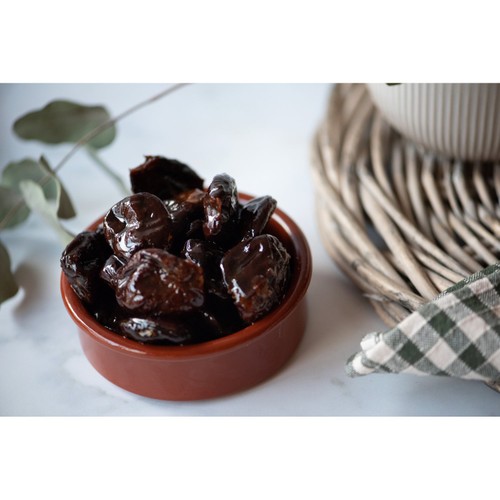 Nature's Finest Pitted Prunes in Juice (700g)