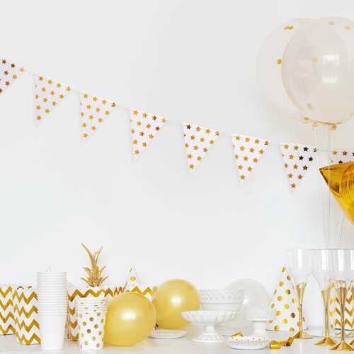 Nutmeg Gold Star Party Bunting