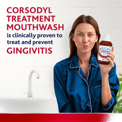 Corsodyl Medicated Antibacterial Mouthwash Mint, Alcohol Free, 300ml