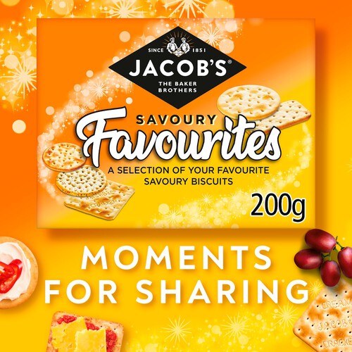 Jacob's Savoury Favourites Crackers Assortment