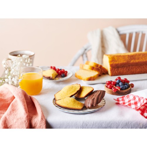 Bonne Maman Madeleine With Milk Chocolate Freshly Wrapped Cakes 