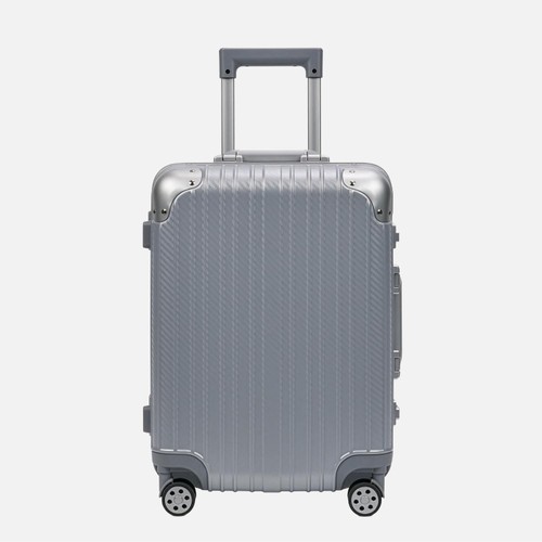 Oasis Alu 28 Inch Suitcase