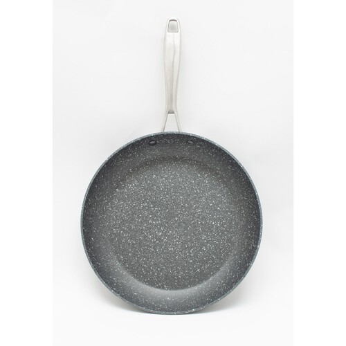 Nutmeg Home Forged 30cm Frying Pan