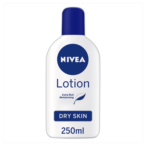 NIVEA Extra Rich Moisturising Body Lotion for Dry Skin