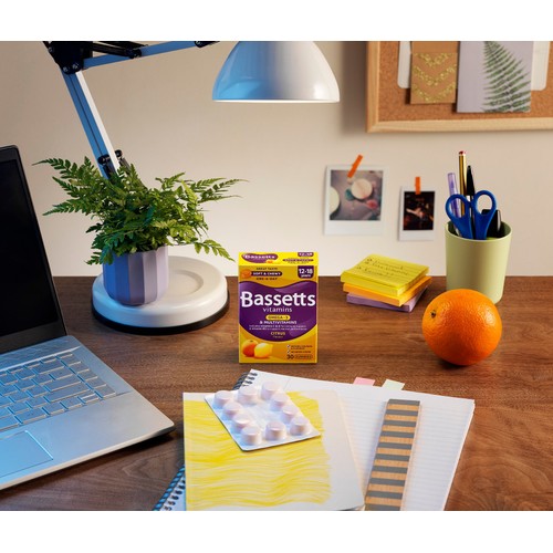 Bassetts Multivitamins + Omega-3 12 -18 Yrs Citrus Flavour 30 Chewies
