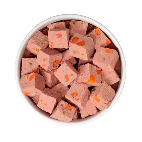 Freshpet Chunky Beef Recipe With Garden Vegetables For Dogs