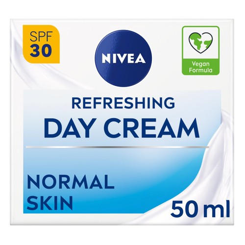 NIVEA Refreshing Day Cream SPF30 For Normal Skin
