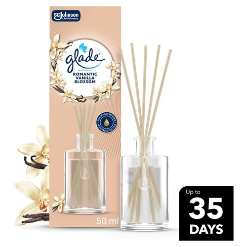 Glade Romantic Vanilla Blossom Reed Diffuser