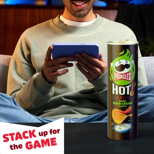 Pringles Hot Kickin Sour Cream  160g