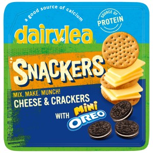 Dairylea Snackers Cheese & Crackers with Cadbury Buttons Cheese Snack 57.5 g
