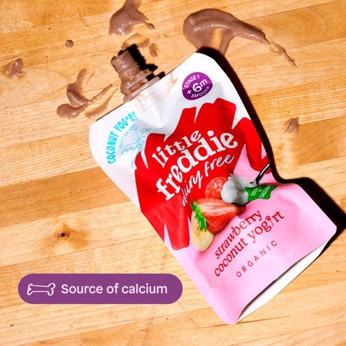 Little Freddie Organic Dairy Free Strawberry Yoghurt Baby Food Pouch 6+ M