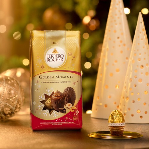 Ferrero Winter Moments Milk Chocolate & Hazelnut 