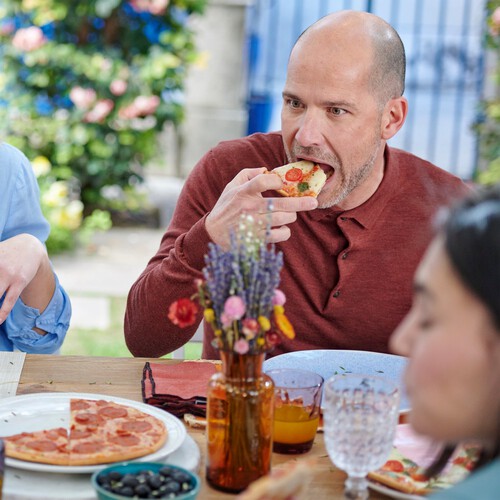 Dr. Oetker Ristorante Vegan Pepperoni Salami Pizza 