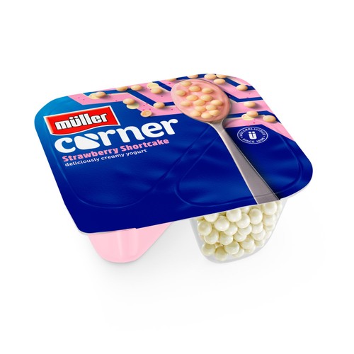 Muller Corner Strawberry Yogurt with White Chocolate Shortcake Balls 124g