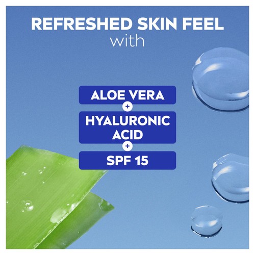 NIVEA Refreshing Day Cream for Normal Skin SPF15