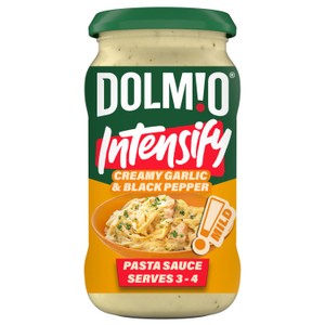 Dolmio Intensify Mild Creamy Garlic & Black Pepper Pasta Sauce