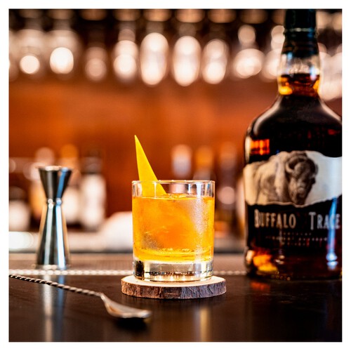 Buffalo Trace Straight Bourbon Whiskey 