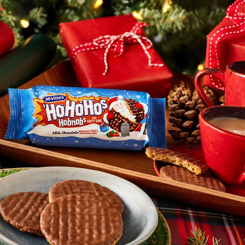 McVitie's Hobnobs Milk Chocolate Biscuits