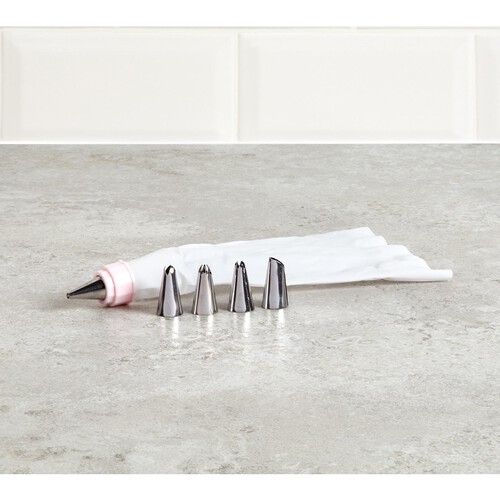 Morrisons Icing Bag With Nozzles