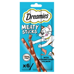 DREAMIES™ Meaty Sticks Adult Cat Treats with Scrumptious Salmon 30g
