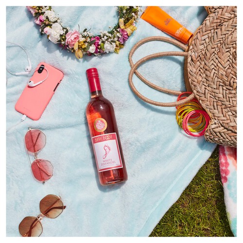 Barefoot White Zinfandel Rose Wine