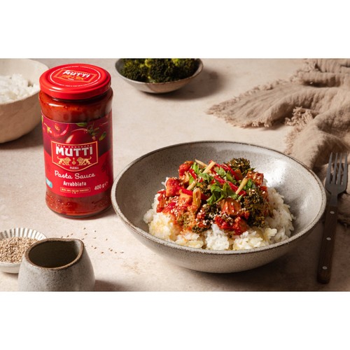 Mutti Tomato Pasta Sauce with Chilli 400g
