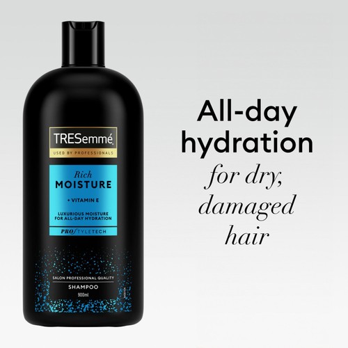 Tresemme Rich Moisture Shampoo 900ml