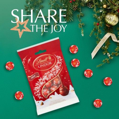 Lindt Lindor Christmas Milk Chocolate Mini Truffles Bag 80g