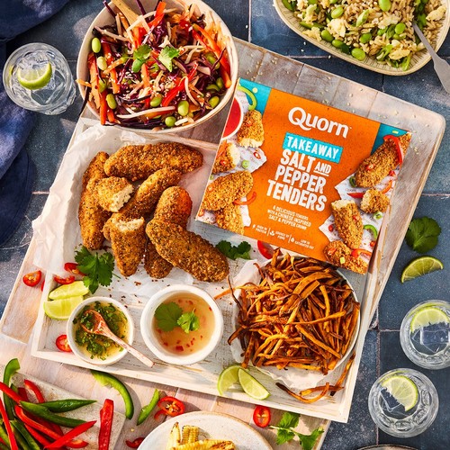Quorn Takeaway Vegetarian Salt & Pepper Tenders 240g