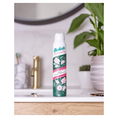 Batiste Naturally Bamboo Gardenia Dry Shampoo