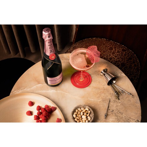 Moet & Chandon Rose Imperial Champagne