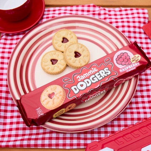 Jammie Dodgers Raspberry Flavoured Biscuits