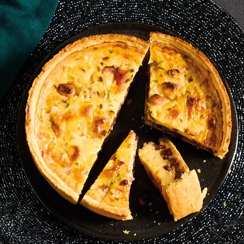 Morrisons The Best Smoky Bacon, Brie & Cranberry Quiche 