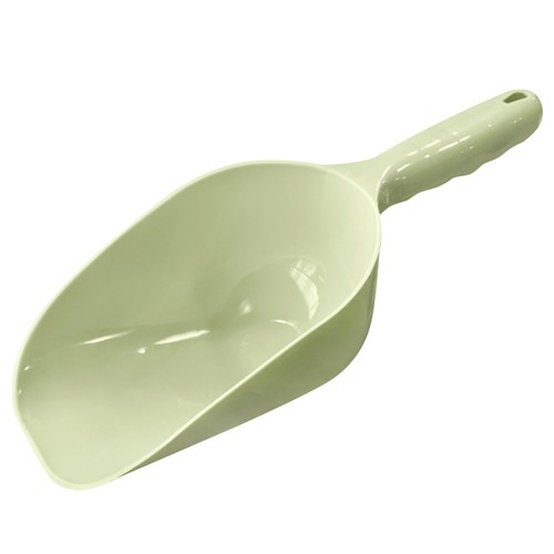 Nutmeg Plastic Scoop