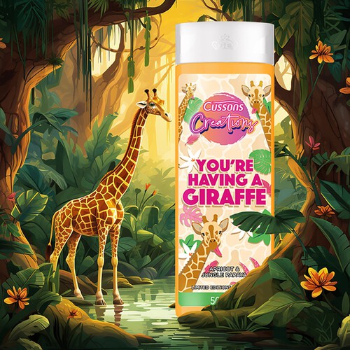 Cussons Creations Having A Giraffe Bath Soak