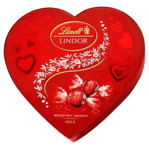 Lindt Lindor Milk Chocolate Heart 200G