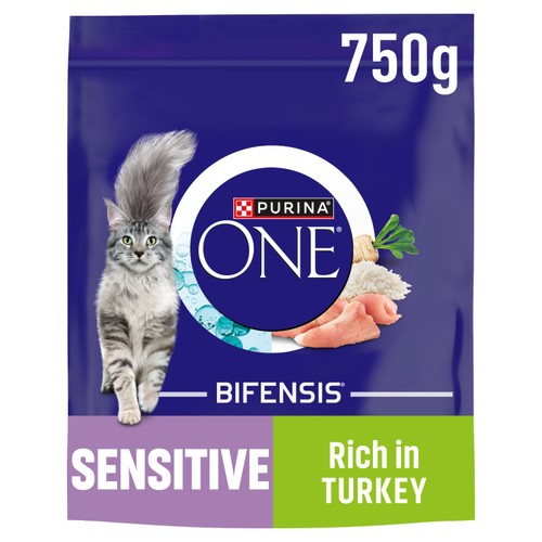 Purina ONE Sensitive Dry Cat Food Rich in Turkey 750g