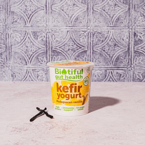 Biotiful Gut Health Kefir Yogurt Madagascan Vanilla 