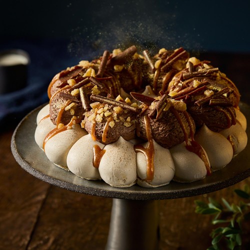 Morrisons The Best Chocolate & Honeycomb Pavlova Wreath 306g