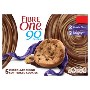 Fibre One 90 Calorie Chocolate Chunk Soft Baked Cookies 5 x 24g