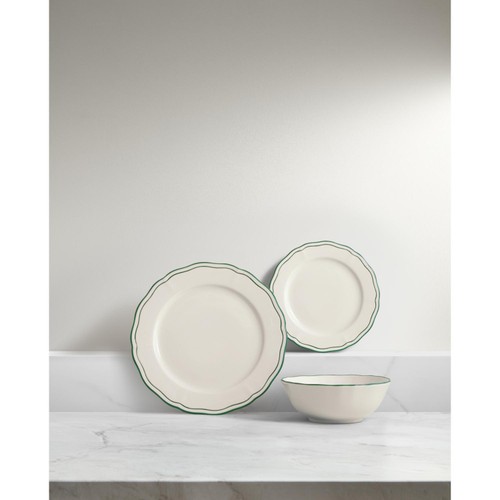 Shaped Rim Dinner Set
