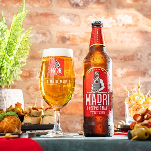 Madri Excepcional Lager Beer Bottle 660ml