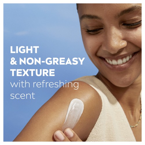 NIVEA Soft Daily UV Moisturiser for Face Hand & Body SPF15 200ml