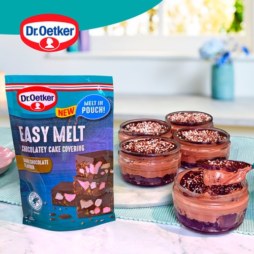 Dr. Oetker Easy Melt Dark Chocolatey Cake Covering 150G 