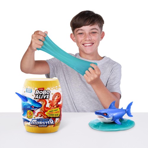 S001-Robo Alive-Deep Sea Monster Surprise