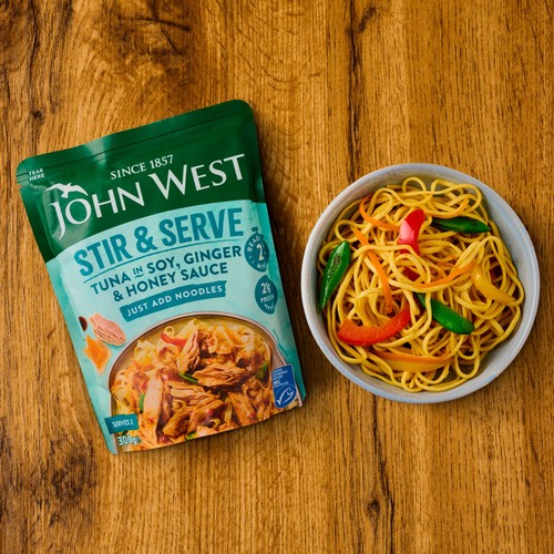 John West Stir & Serve Tuna in Soy, Ginger & Honey Sauce  300g