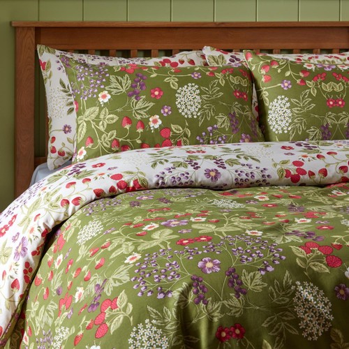 Nutmeg Home Heritage Fruit Easy Care Duvet Set King