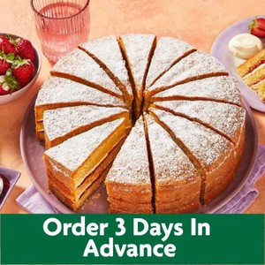 Whole Victoria Sponge Cake (14 Slices)   FTO