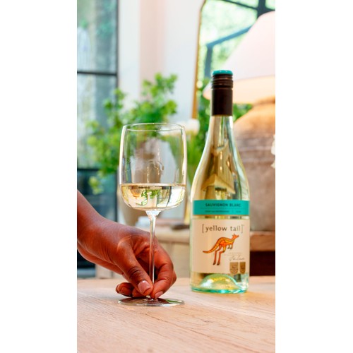 Yellow Tail Sauvignon Blanc