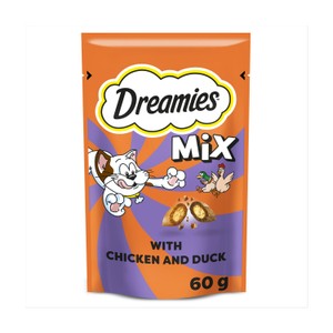 Dreamies Cat Treat Biscuits with Chicken